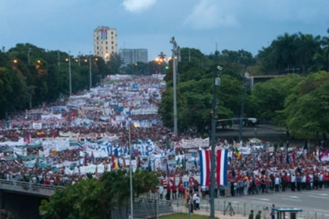 Hàng triệu người dân Cuba míttinh mừng Ngày Quốc tế lao động