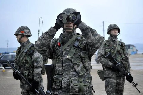 Triều Tiên bắn 130 quả đạn pháo khi diễn tập trên Hoàng Hải