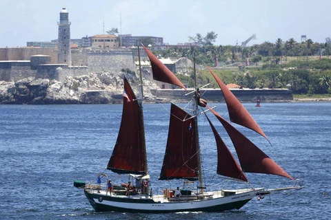 Cuba và Mỹ lần đầu tiên tổ chức cuộc đua thuyền buồm giao hữu