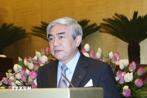 Bộ trưởng Bộ Khoa học và Công nghệ Nguyễn Quân trả lời chất vấn của đại biểu Quốc hội. (Ảnh: Phương Hoa/TTXVN)