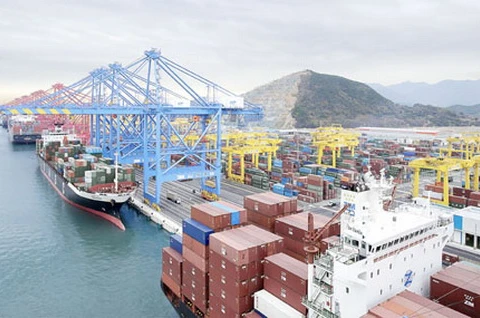 Cảng Busan. (Nguồn: porttechnology.org)