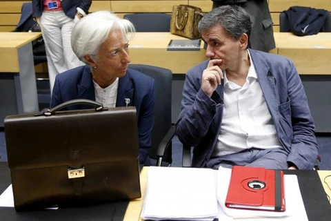 Tổng Giám đốc IMF Christine Lagarde và Bộ trưởng Tài chính Hy Lạp Euclid Tsakalotos. (Nguồn: Reuters)