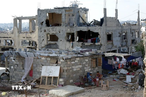 Cảnh đổ nát sau cuộc xung đột ở Gaza. (Nguồn: AFP/TTXVN)