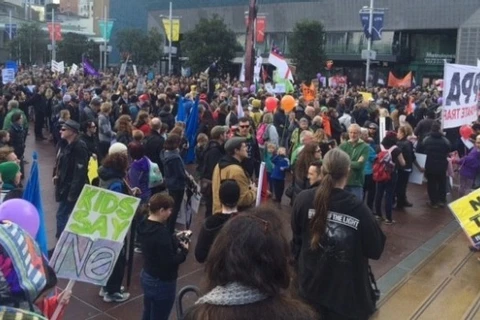 Người dân phản đối ở Auckland . (Nguồn: stuff.co.nz)