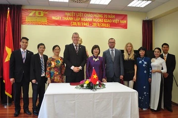 Đại sứ quán hỗ trợ doanh nghiệp Việt phát triển kinh doanh ở Slovakia