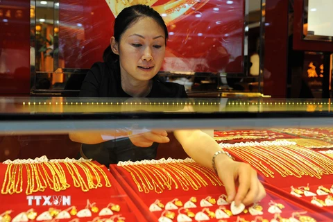 Cửa hàng vàng tại Hợp Phì, thủ phủ tỉnh An Huy, miền Đông Trung Quốc. (Nguồn: AFP/ TTXVN)