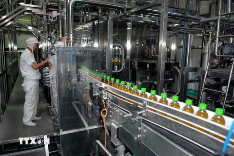 Một nhà máy sản xuất nước giải khát của doanh nghiệp Nhật Bản ở Khu công nghiệp Mỹ Phước 2, Bình Dương. (Ảnh: Danh Lam/TTXVn)