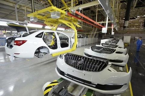Sản xuất ôtô tại nhà máy GM ở Vũ Hán, Trung Quốc. (Nguồn: Reuters)