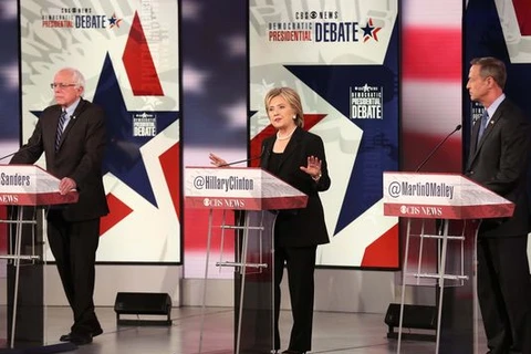 Ba ứng viên tham gia buổi tranh luận. (Nguồn: usatoday.com)