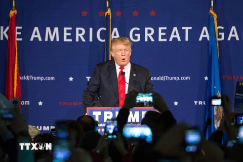 Ứng cử viên Donald Trump phát biểu trong chiến dịch vận động tranh cử ở Mt. Pleasant, Nam Carolina ngày 7/12. (Nguồn: AFP/TTXVN)