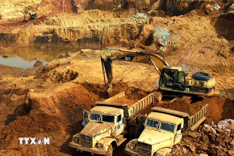 Khai thác quặng tại Mỏ sắt Trại Cau. (Ảnh: Hoàng Nguyên/TTVXN)