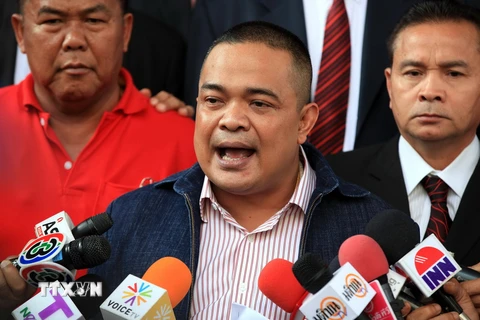 Thủ lĩnh phe áo đỏ Jatuporn Prompan. (Nguồn: AFP/TTXVN)