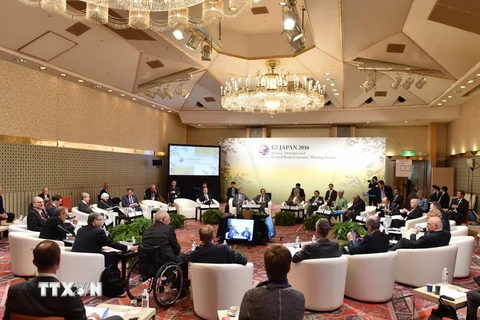 Các đại biểu thảo luận tại Hội nghị các Bộ trưởng tài chính và Thống đốc ngân hàng trung ương của Nhóm G7 ở thành phố Sendai, Nhật Bản ngày 20/5. (Nguồn: AFP/TTXVN)