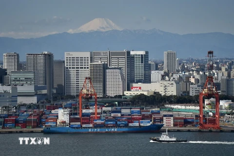 Cảng hàng hóa ở Tokyo, Nhật Bản. (Nguồn: AFP/TTXVN)