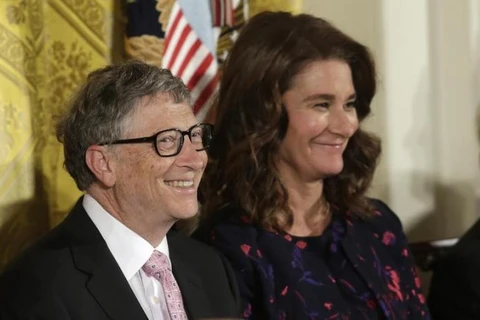 Tỷ phú Bill Gates và vợ Melinda Gates. (Nguồn: Reuters)