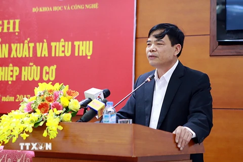Bộ trưởng Bộ Nông nghiệp và Phát triển nông thôn Nguyễn Xuân Cường phát biểu. (Ảnh: Hoàng Hùng/TTXVN)