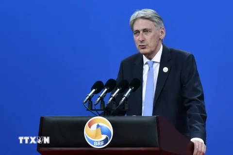 Bộ trưởng Tài chính Anh Philip Hammond phát biểu tại cuộc họp ở Bắc Kinh, Trung Quốc ngày 14/5. (Nguồn: EPA/TTXVN)