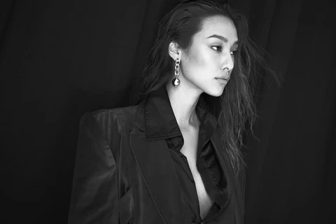 Người mẫu Lilly Nguyễn: "Đùi đá tảng nhưng vẫn quyến rũ"