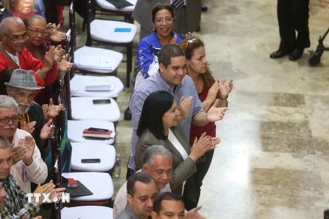 Các nghị sỹ tại phiên họp Quốc hội Venezuela ở Caracas ngày 12/8. (Nguồn: EPA/TTXVN)