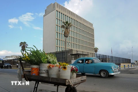 Quang cảnh Đại sứ quán Mỹ ở Havana (Cuba) ngày 17/12/2015. (Nguồn: AFP/TTXVN)
