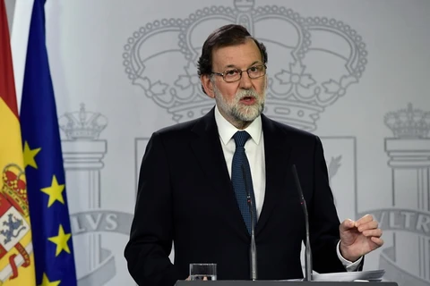Thủ tướng Tây Ban Nha Mariano Rajoy phát biểu với báo giới tại Madrid ngày 1/10. (Nguồn: AFP/TTXVN)