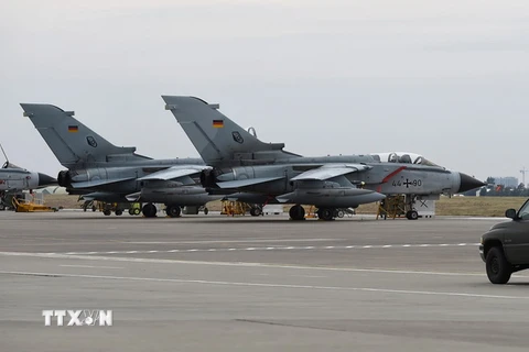 Máy bay chiến đấu Tornado của quân đội Đức tại căn cứ không quân Incirlik, Thổ Nhĩ Kỳ, ngày 21/1/2016. (Nguồn: AFP/TTXVN)