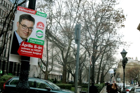 Bầu cử Quốc hội ở Hungary: Các đảng đối lập hy vọng vào phép màu