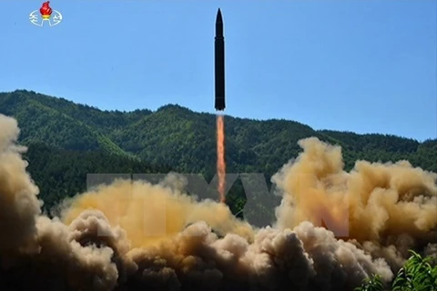 Hình ảnh một vụ phóng tên lửa của Triều Tiên. (Nguồn: Yonhap/TTXVN)