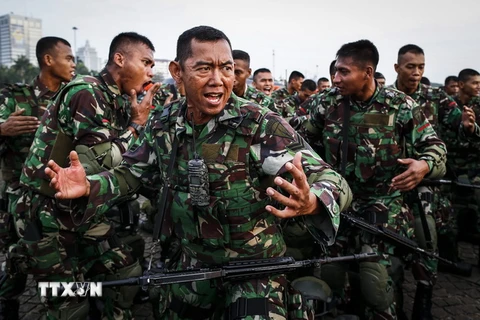 Các binh sỹ Indonesia diễn tập tại Jakarta. (Nguồn: EPA/TTXVN)