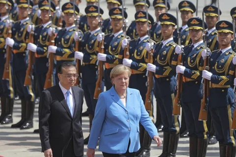 Thủ tướng Trung Quốc Lý Khắc Cường và người đồng cấp Đức Angela Merkel. (Nguồn: time.com)