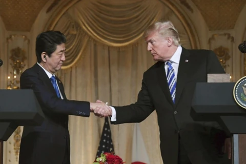 Thủ tướng Nhật Bản Shinzo Abe và Tổng thống Mỹ Donald Trump. (Nguồn: Kyodo)