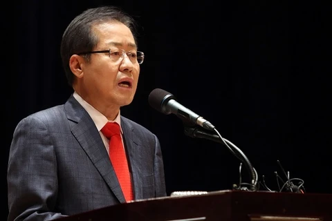 Chủ tịch đảng Hàn Quốc Tự do (LKP) đối lập chính tại Hàn Quốc Hong Joon-pyo. (Nguồn: Yonhap)