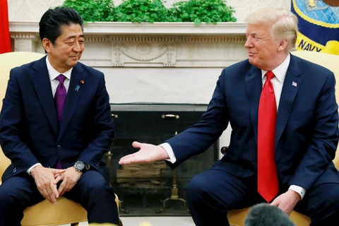 Tổng thống Mỹ Donald Trump và Thủ tướng Nhật Shinzo Abe tại Nhà Trắng hôm 7/6. (Nguồn: Reuters)