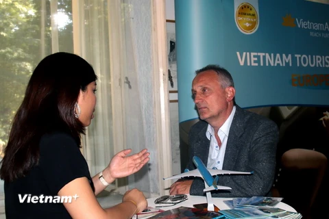 Đại diện các doanh nghiệp du lịch Việt Nam và Séc tìm kiếm cơ hội hợp tác. (Ảnh: Trần Quang Vinh/Vietnam+)