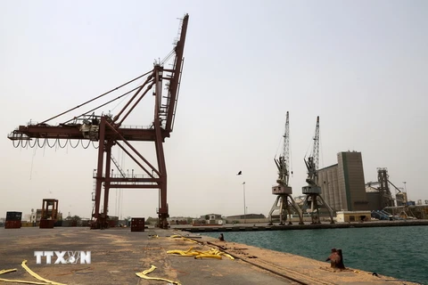 Quang cảnh cảng Hodeida, Yemen. (Ảnh: AFP/TTXVN)