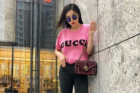 Kỳ Duyên và dàn sao Việt khoe street style ngập tràn hàng hiệu