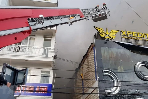 [Video] Cháy quán bia sắp khai trương tại trung tâm thành phố Đà Lạt