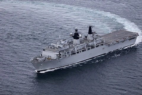 Tàu HMS Albion. (Nguồn: ukdefencejournal.org.uk)
