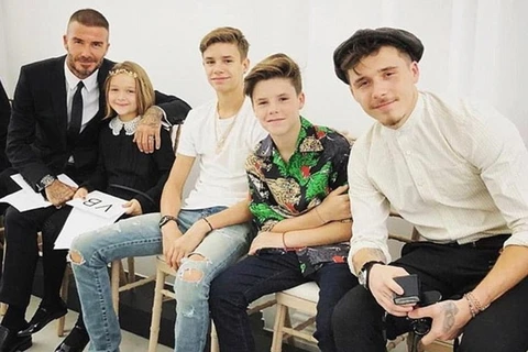 Đại gia đình Beckham trở thành tâm điểm tại Tuần lễ thời trang London
