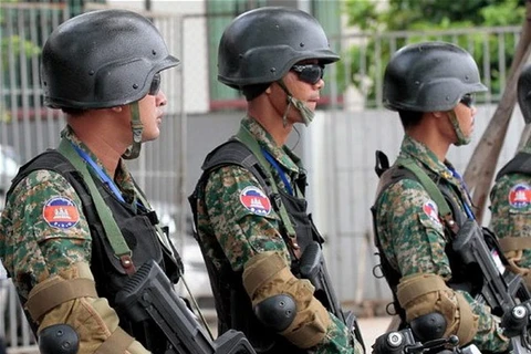 Cảnh sát Campuchia. (Nguồn: telegraph.co.uk)