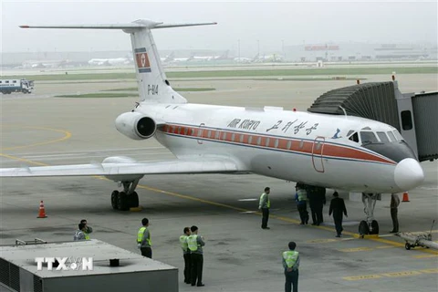 Máy bay của Hãng hàng không quốc gia Triều Tiên Air Koryo tại sân bay Inchon, phía tây Seoul (Hàn Quốc) ngày 29/5/2007. (Nguồn: Kyodo/TTXVN)