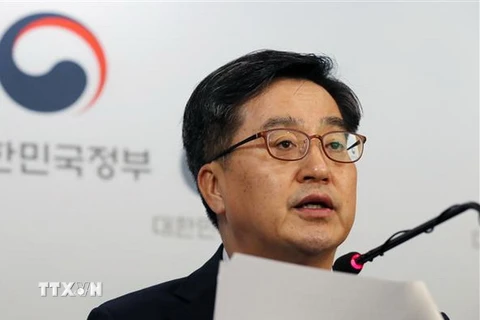 Bộ trưởng Kim Dong-yeon. (Ảnh: Yonhap/ TTXVN)