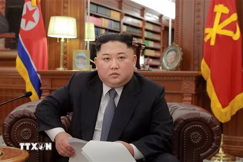 Nhà lãnh đạo Triều Tiên Kim Jong-un phát biểu nhân dịp Năm mới 2019 tại một địa điểm không xác định ngày 1/1/2019. (Ảnh: AFP/TTXVN)