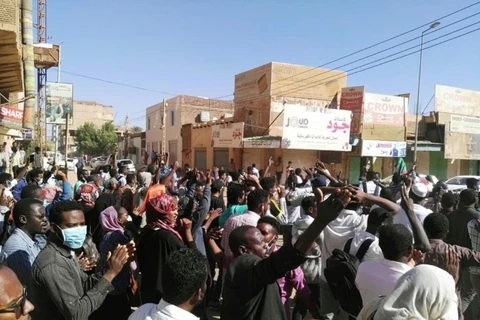 Người dân Sudan biểu tình. (Nguồn: AFP)