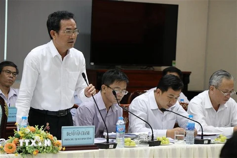 Lãnh đạo tỉnh Đồng Nai trả lời câu hỏi của Đoàn giám sát về việc xây dựng trái phép tại Cụm công nghiệp Phước Tân (thành phố Biên Hòa). (Ảnh: Công Phong/TTXVN)