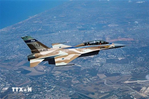 Máy bay chiến đấu F-16 AC của Israel. (Ảnh: AFP/TTXVN)