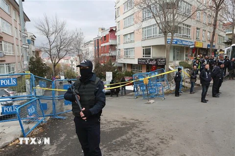Cảnh sát Thổ Nhĩ Kỳ được triển khai tại Ankara. (Ảnh: AFP/TTXVN)