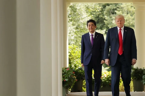 Tổng thống Donald Trump và Thủ tướng Nhật Bản Shinzo Abe. (Nguồn: Getty images)