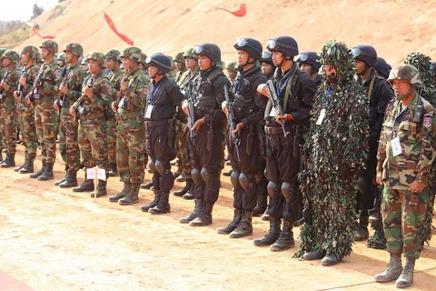 Các binh chủng tham gia tập trận. (Nguồn: Nhóm phóng viên CQTT TTXVN tại Campuchia)