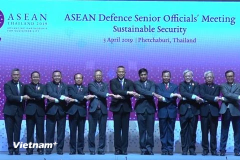 Đại diện các nước ASEAN dự hội nghị. (Ảnh: Phóng viên TTXVN tại Bangkok)